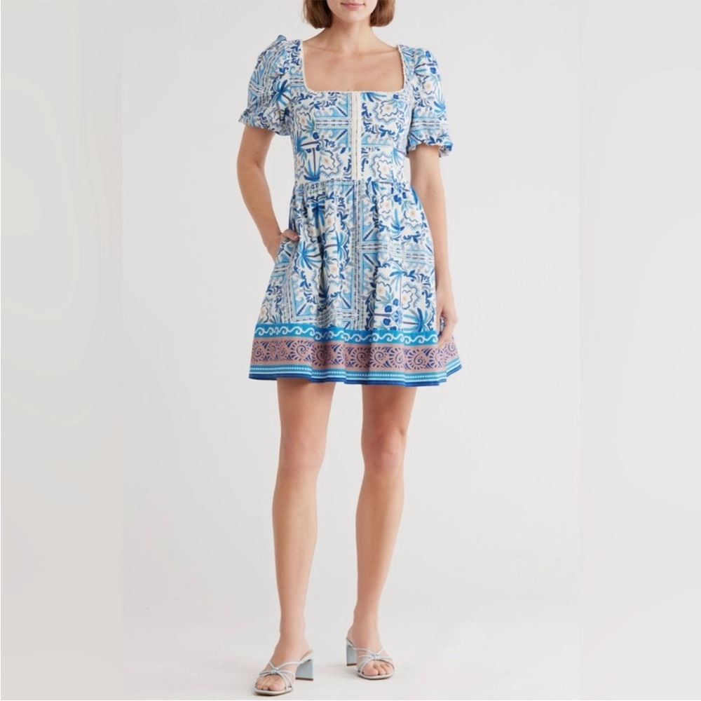 Avec Les Filles Puff Sleeve Fit and Flare Dress in Palm Tile Print